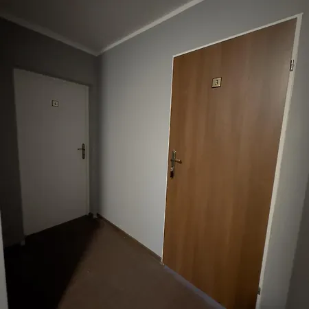 Kwadrat Jałowego Nocleg ze śniadaniem