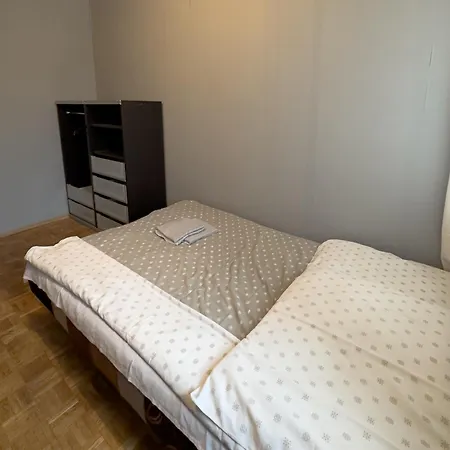 Kwadrat Jalowego Bed & Breakfast