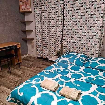 Kwadrat Jalowego Bed & Breakfast